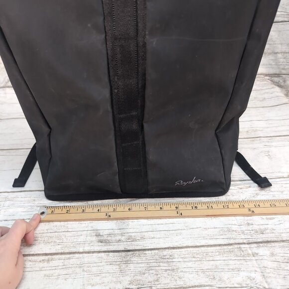 Rapha Black Cycling Commuting Laptop Bag - Picture 5 of 10